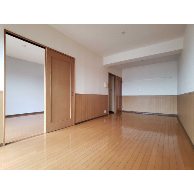 フローラ大塚壱番館の居間・リビング
