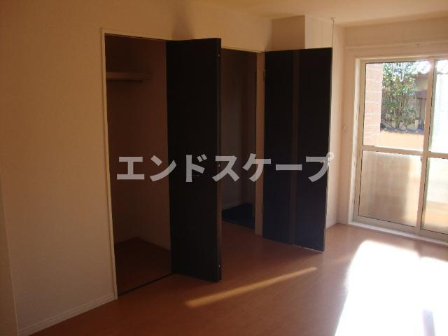 ミルフィーユの内装|洋室
高崎、前橋のお部屋探しはエンドスケープまで！お客様の理想お聞かせ下さい♪