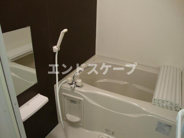 ミルフィーユの浴室|ユニットバス
高崎、前橋のお部屋探しはエンドスケープまで！お客様の理想お聞かせ下さい♪