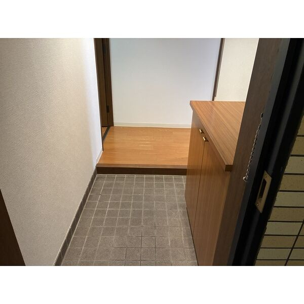 ランパート池場の玄関