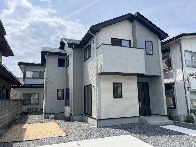 山形市南四番町