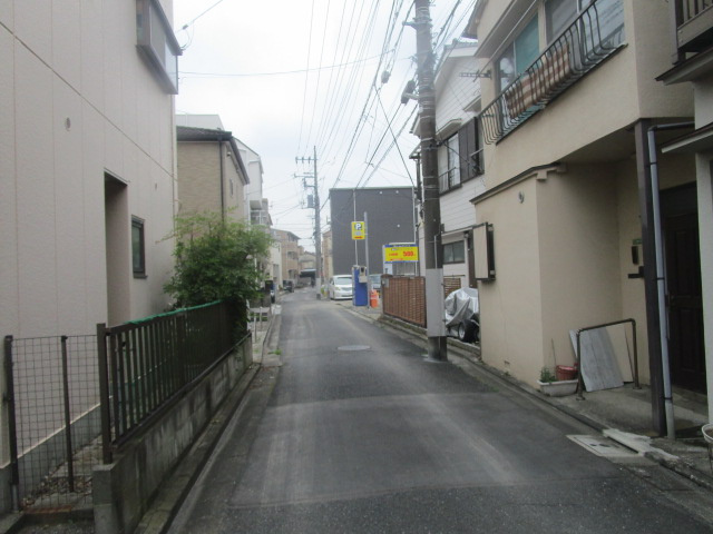 足立区本木１丁目の倉庫