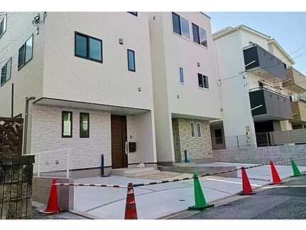 広島市南区宇品神田５丁目　新築一戸建ての外観