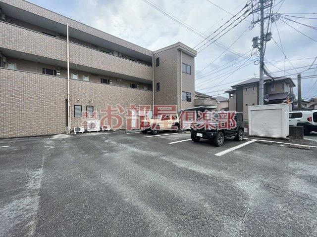 セカンドキャビンの駐車場|駐車場があります