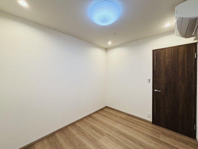 【洋室】