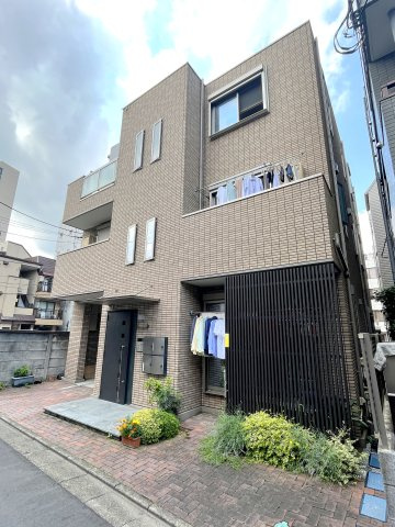 ＣＬＯＶＥＲ　ＨＯＵＳＥ