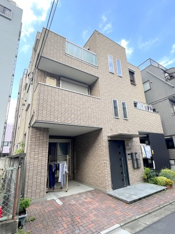 ＣＬＯＶＥＲ　ＨＯＵＳＥの外観|★閑静な住宅街に立地しています★