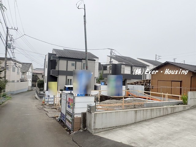 戸建 東久留米市小山２丁目の前面道路含む現地写真