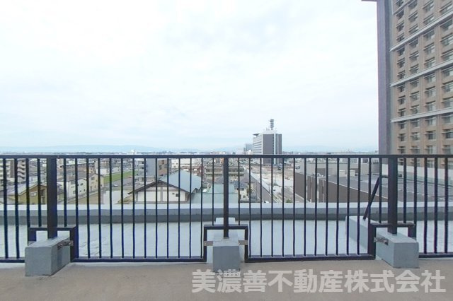 ６７１６０　ビューハイツ薮田のバルコニー