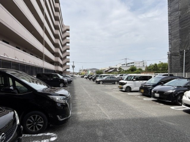 【駐車場】 | JGMシュリアン周船寺
