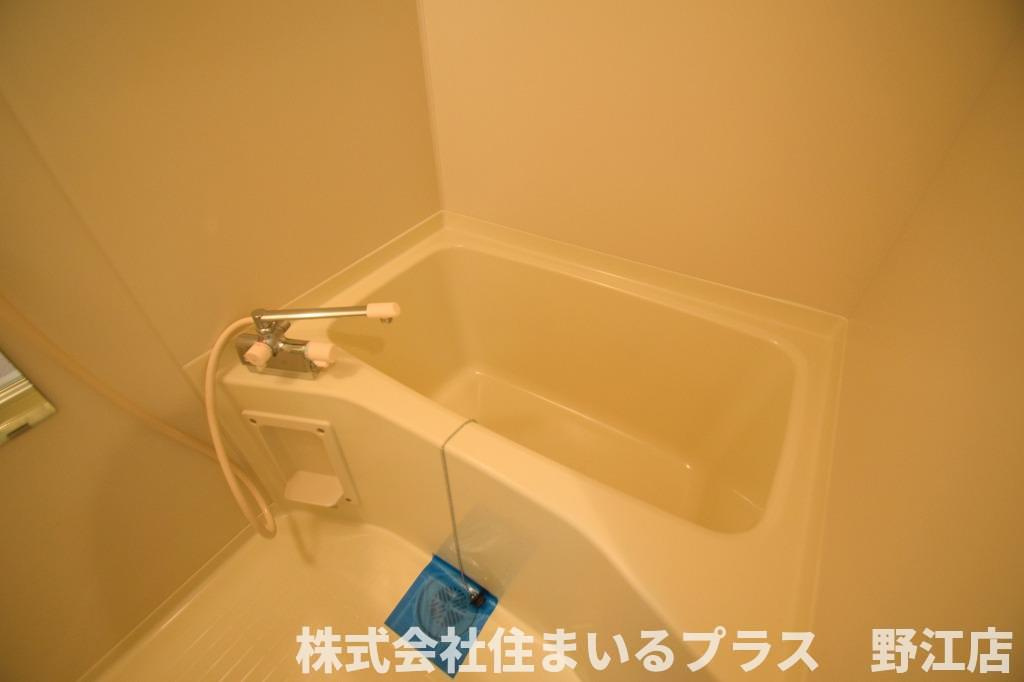 ロジェ今福鶴見の浴室