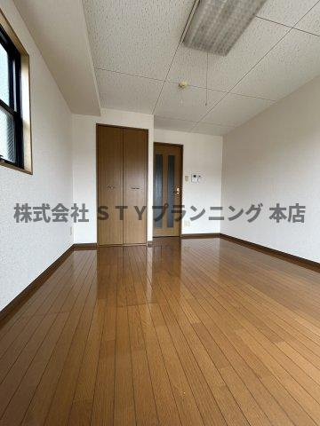 仲介手数料0円！プリミエールITの居間・リビング
