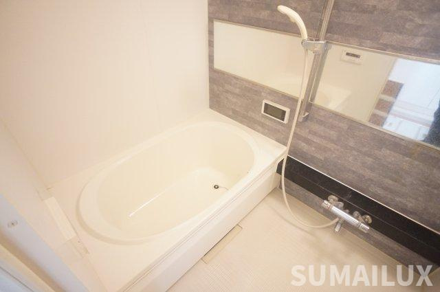 熊本市中央区新大江２丁目のアパートの浴室