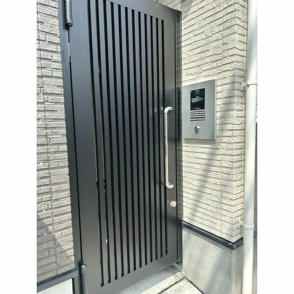 Ａｍｂｉｔｉｏｎ永田北のエントランス