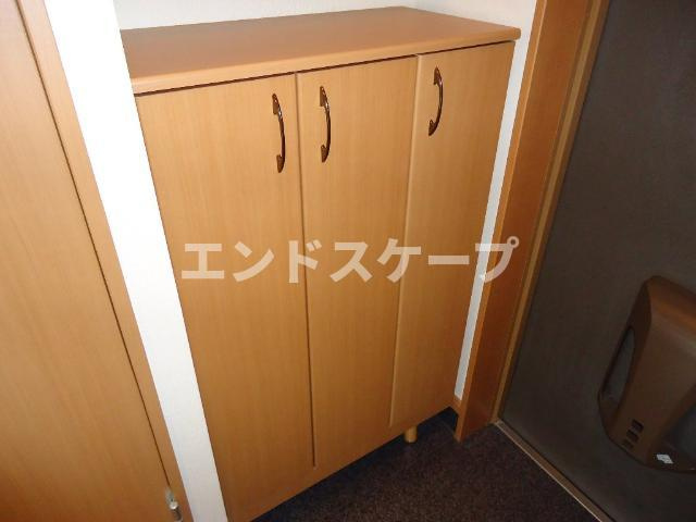 プチモントの収納|下駄箱
高崎、前橋のお部屋探しはエンドスケープまで！お客様の理想お聞かせ下さい♪