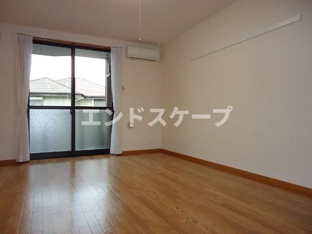 プチモントの内装|洋室
高崎、前橋のお部屋探しはエンドスケープまで！お客様の理想お聞かせ下さい♪