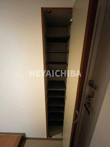 razveil入谷の玄関|シューズボックス