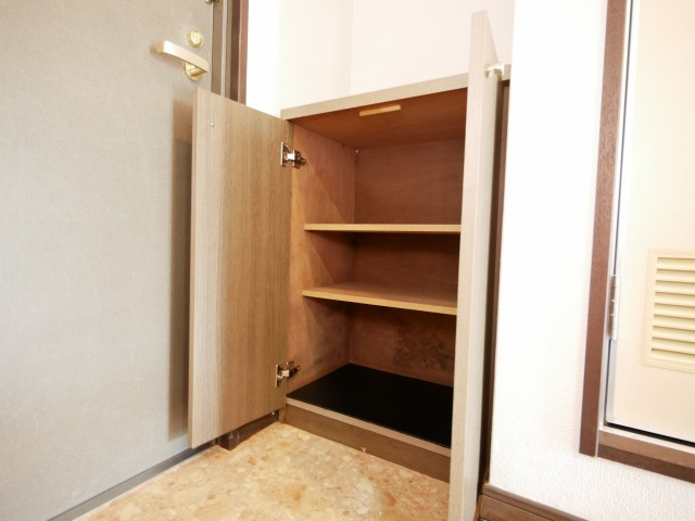 筑紫野市原田５丁目の賃貸マンションの収納