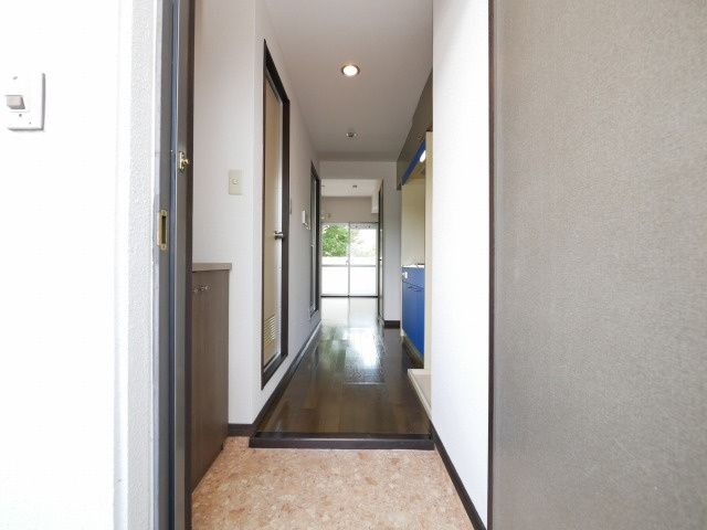 筑紫野市原田５丁目の賃貸マンションの玄関