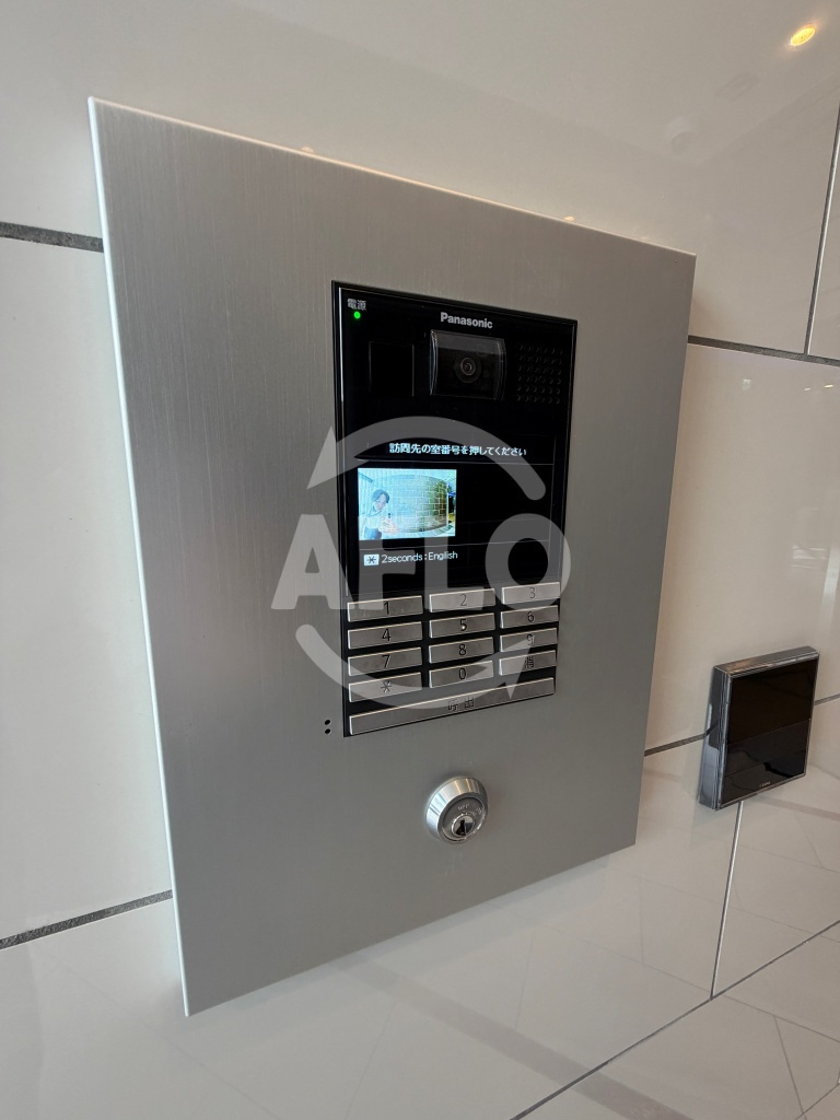 セレニテ東梅田アリエのセキュリティ