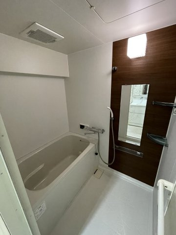 サンライズマンション岩出Ⅶの浴室