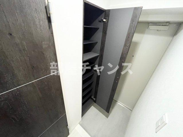 ラ・プレス新栄の収納|大きなスペースがあり、収納には困りません