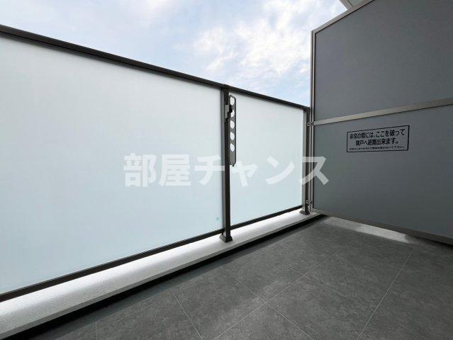 ラ・プレス新栄のバルコニー|暖かな日差しのふりそそぐバルコニー