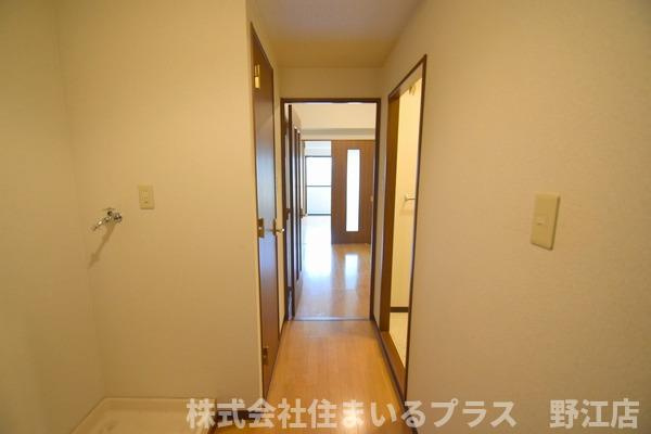 ソフィアコートの玄関