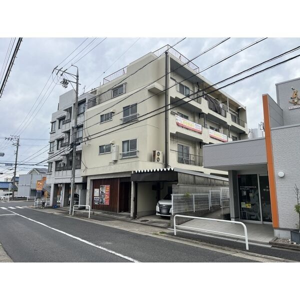 カリテプリの外観