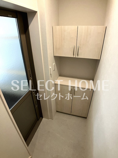 【玄関】 | Ｇａｒａｇｅ　Ｖｉｌｌａ　西岡崎 | 同型タイプ