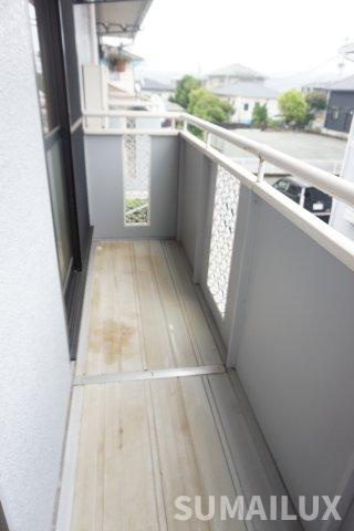 上益城郡益城町大字安永のアパートのバルコニー