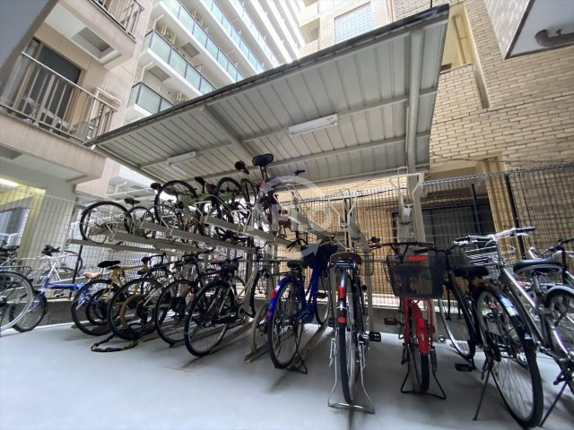 プレサンス中之島公園南のその他共用部分|プレサンス中之島公園南　駐輪場