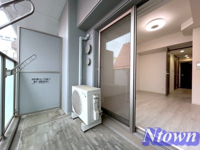 【バルコニー】 | プレサンス千種駅前レイズ | 外からの目が気にならないバルコニーで洗濯物が干せます
