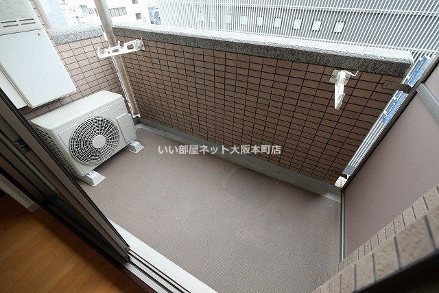 アーバネックス梅田東のバルコニー