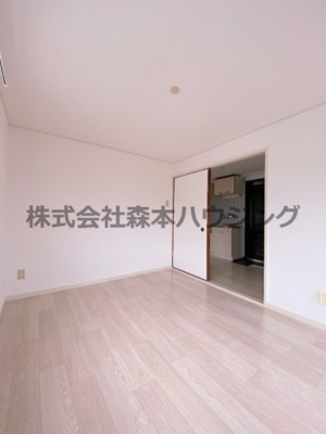 【洋室】 | 　下木田マンション | 使いやすい洋室です
