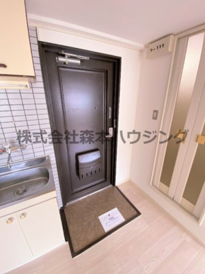 【玄関】 | 　下木田マンション | 落ち着いた玄関です