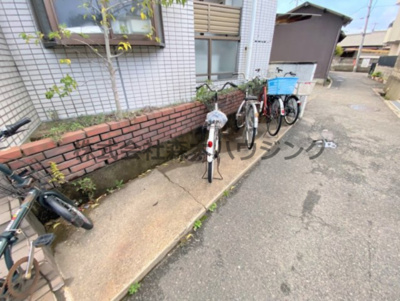 【その他共用部分】 | 　下木田マンション | 駐輪場です