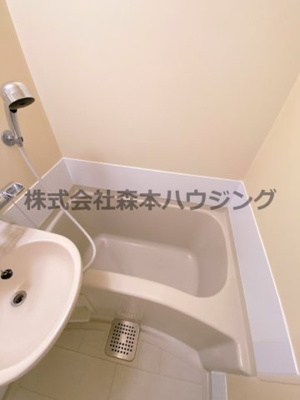 【浴室】 | 　下木田マンション | お風呂で日々の疲れを落としましょう