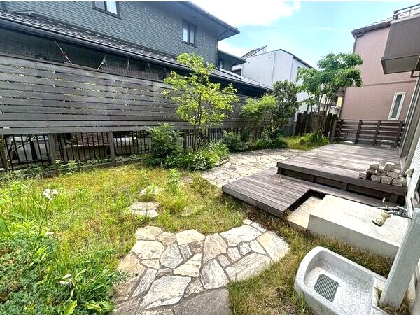 レントハウス社台の庭