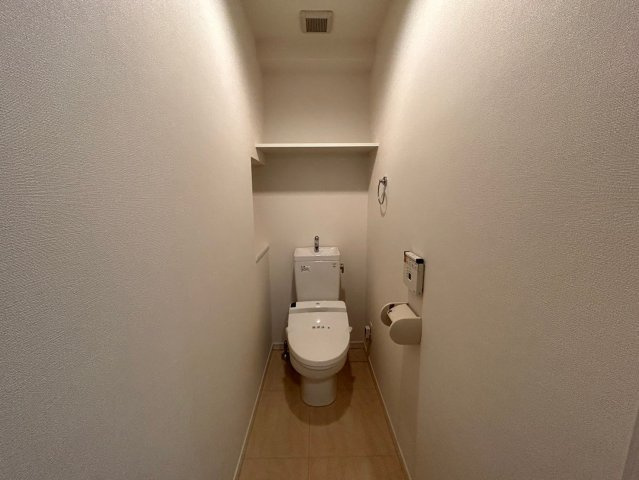豊中市向丘２丁目の賃貸マンションのトイレ
