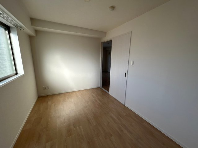 豊中市向丘２丁目の賃貸マンションの居間・リビング