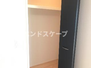 ラウレア OZの収納|収納
高崎、前橋のお部屋探しはエンドスケープまで！お客様の理想お聞かせ下さい♪