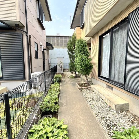 前橋市西片貝町4丁目の庭