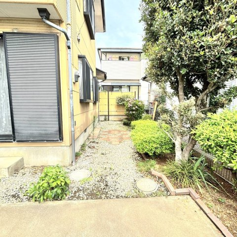 前橋市西片貝町4丁目の庭