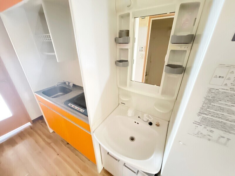 オズレジデンス天下茶屋の独立洗面台|オズレジデンス天下茶屋　独立洗面台
