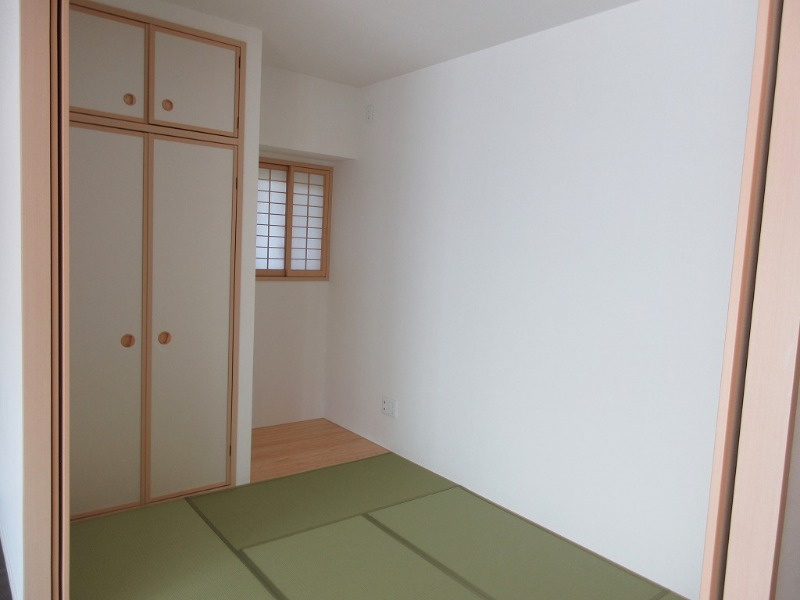 吹田市千里山竹園１丁目の賃貸マンションの収納