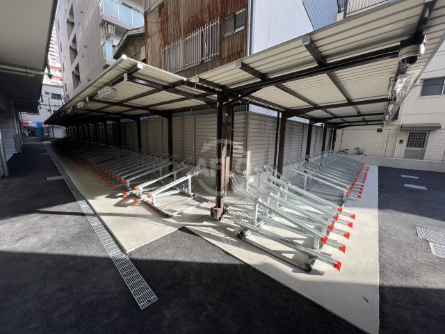 Quintet NAMBAのその他共用部分|レジュールアッシュNAMBA　駐輪場
