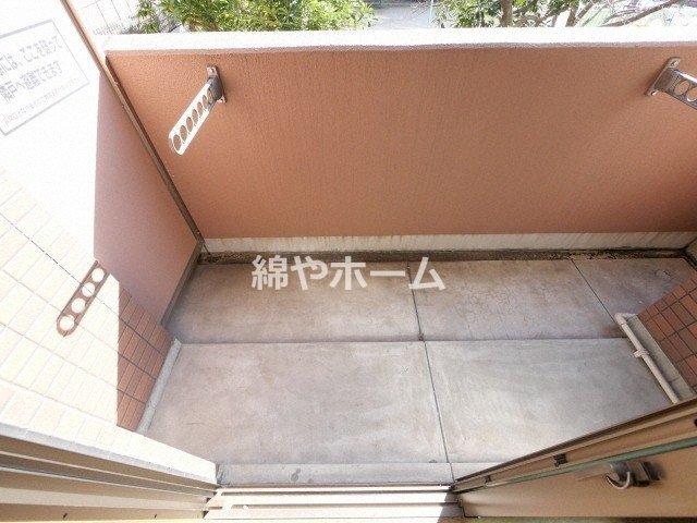 メルクリオール難波のバルコニー|開放的で明るい空間を演出してくれるバルコニーです