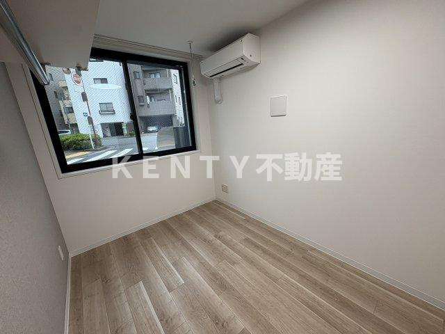 【居間・リビング】 | COCOCUBE大井町Ⅱ | こちらの居間で趣味の時間をお楽しみください