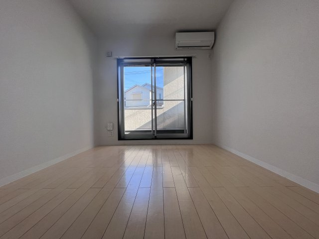 flat福井A棟の寝室